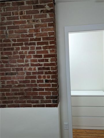 37 Ann Street 1, Newport, RI 02840