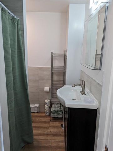 37 Ann Street 1, Newport, RI 02840