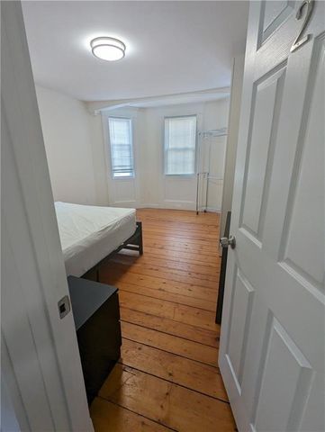 37 Ann Street 1, Newport, RI 02840