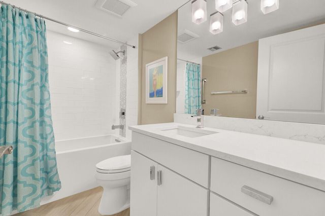 1001 Seafarer Circle 405, Jupiter, FL 33477