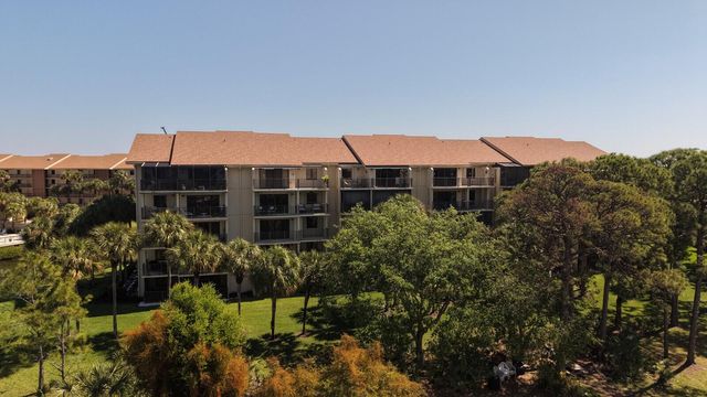 1001 Seafarer Circle 405, Jupiter, FL 33477