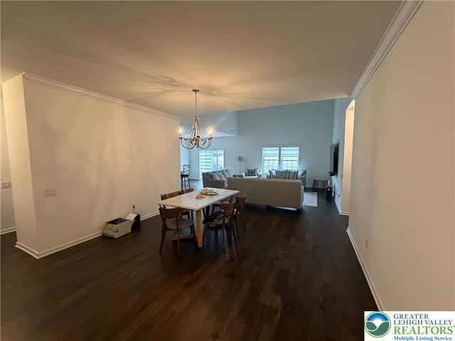 3760 Founders XING, Bethlehem Twp, PA 18045
