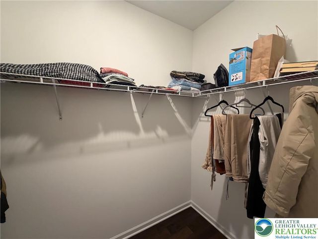 3760 Founders XING, Bethlehem Twp, PA 18045