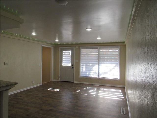 2404 Albert Lee Avenue, Sedalia, MO 65301