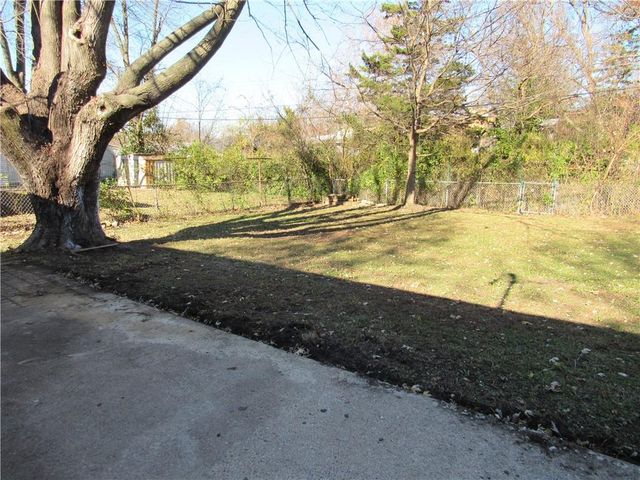 2404 Albert Lee Avenue, Sedalia, MO 65301