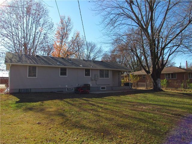 2404 Albert Lee Avenue, Sedalia, MO 65301