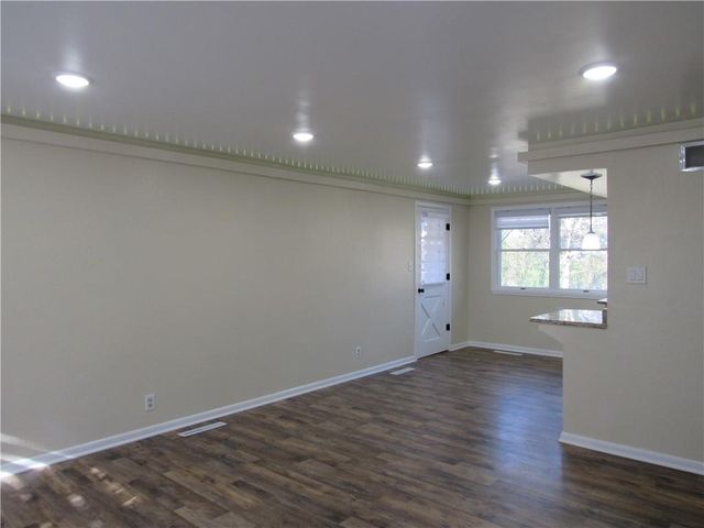 2404 Albert Lee Avenue, Sedalia, MO 65301