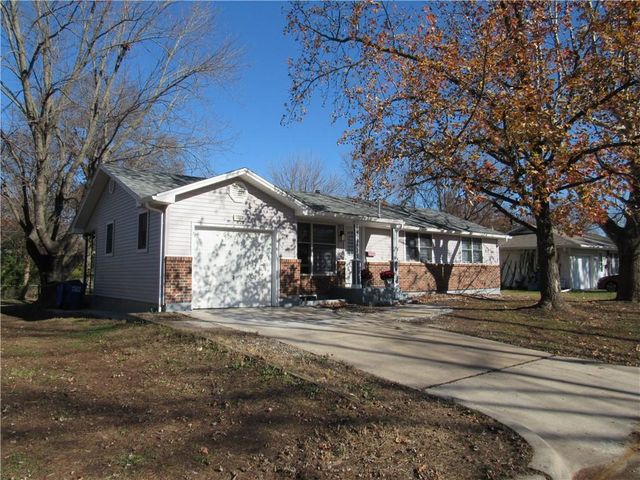2404 Albert Lee Avenue, Sedalia, MO 65301