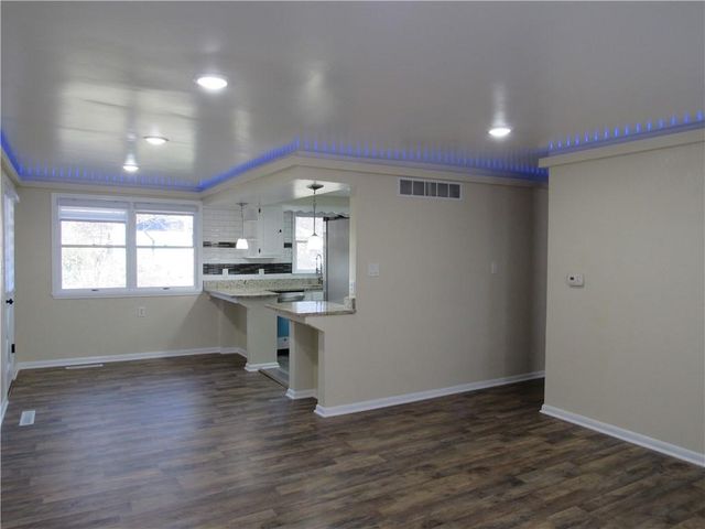 2404 Albert Lee Avenue, Sedalia, MO 65301