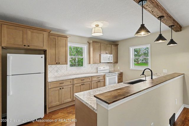 837 N Aurelius Road, Mason, MI 48854