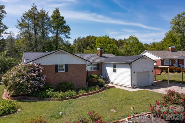 75 Hawthorne Drive, Brevard, NC 28712