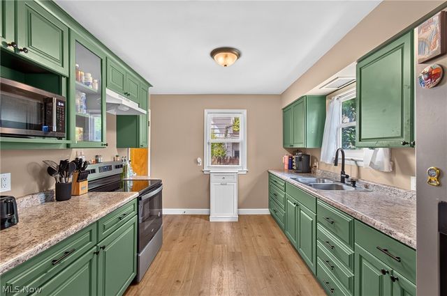 932 Ridge Road NW, Canton, OH 44703
