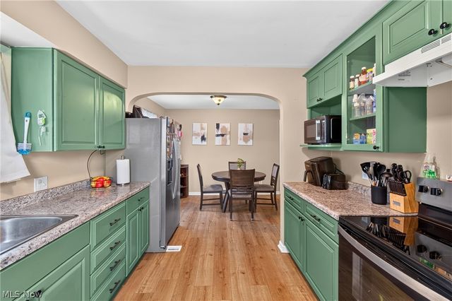 932 Ridge Road NW, Canton, OH 44703