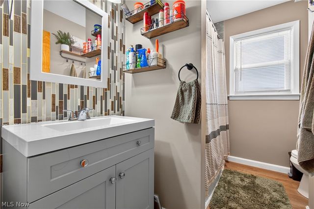 932 Ridge Road NW, Canton, OH 44703