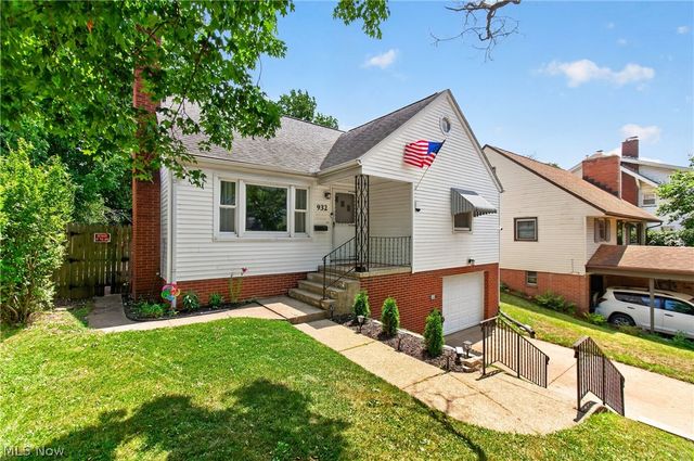 932 Ridge Road NW, Canton, OH 44703