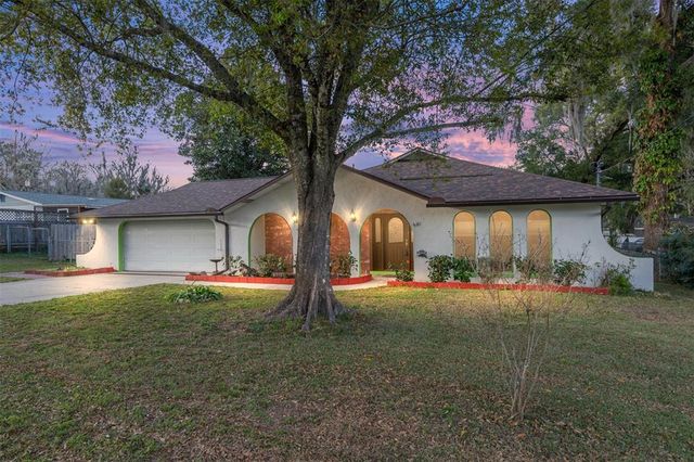 711 SE 26TH STREET, Ocala, FL 34471