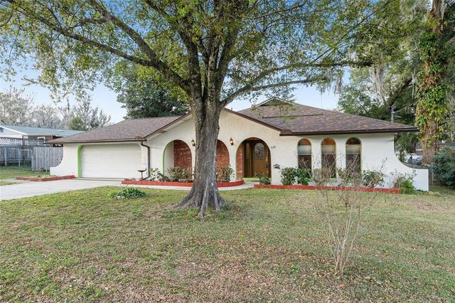 711 SE 26TH STREET, Ocala, FL 34471