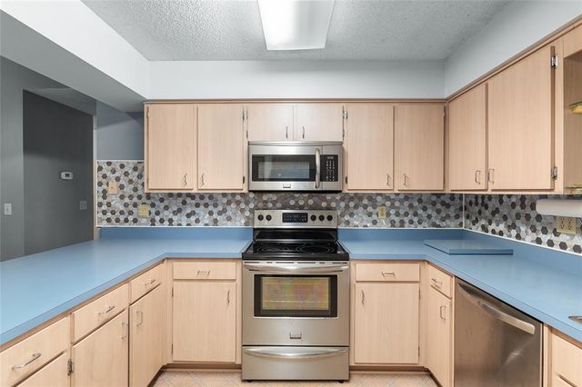 711 SE 26TH STREET, Ocala, FL 34471