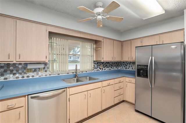 711 SE 26TH STREET, Ocala, FL 34471