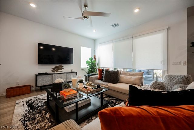 93 Juliette Pointe Lane, Henderson, NV 89011