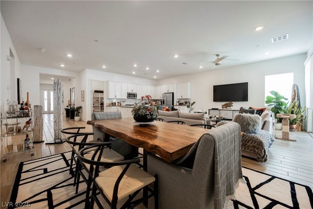 93 Juliette Pointe Lane, Henderson, NV 89011