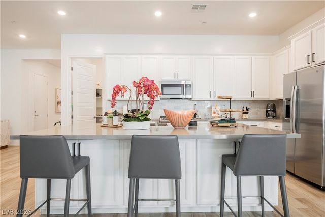 93 Juliette Pointe Lane, Henderson, NV 89011