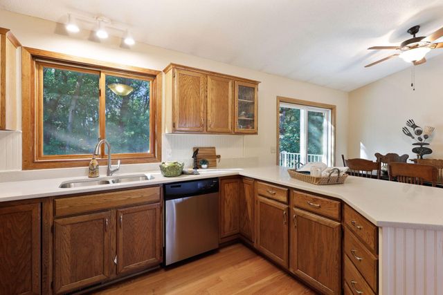 10553 166th Street W, Lakeville, MN 55044