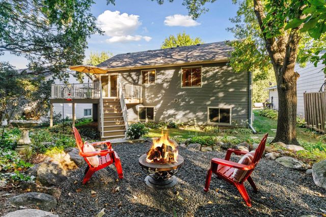 10553 166th Street W, Lakeville, MN 55044