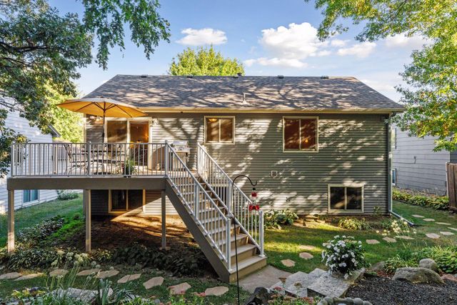 10553 166th Street W, Lakeville, MN 55044