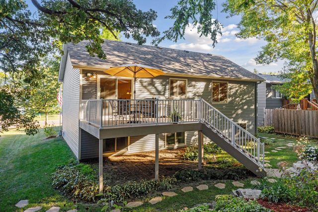 10553 166th Street W, Lakeville, MN 55044