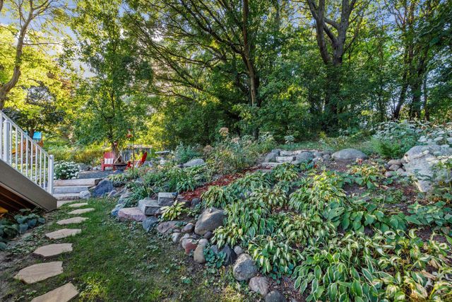 10553 166th Street W, Lakeville, MN 55044