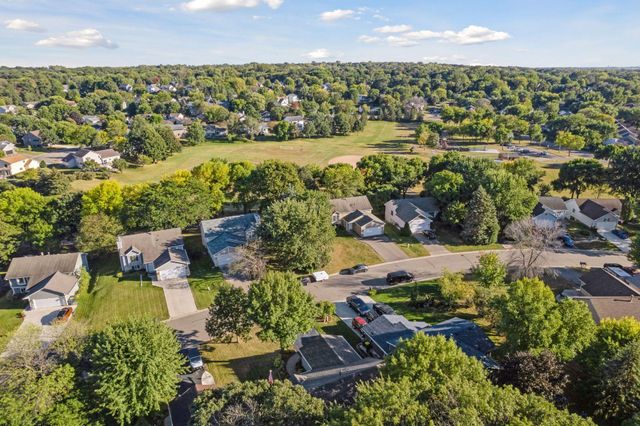 10553 166th Street W, Lakeville, MN 55044