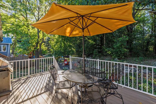 10553 166th Street W, Lakeville, MN 55044