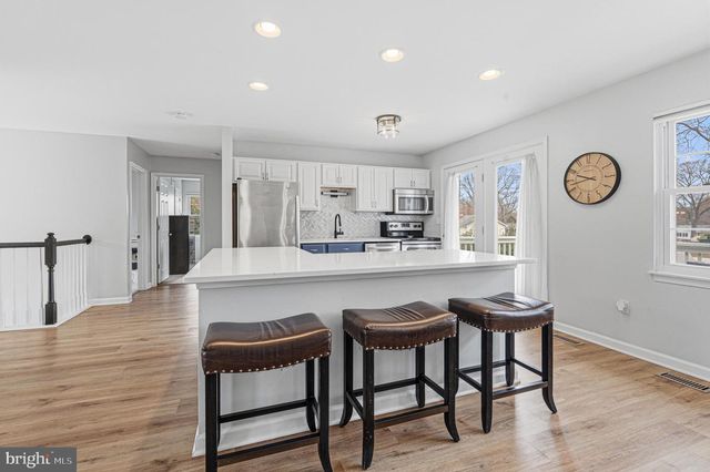 243 9TH ST, Pasadena, MD 21122