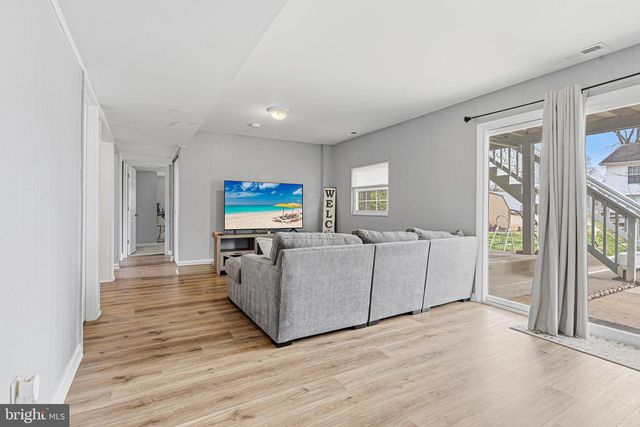 243 9TH ST, Pasadena, MD 21122