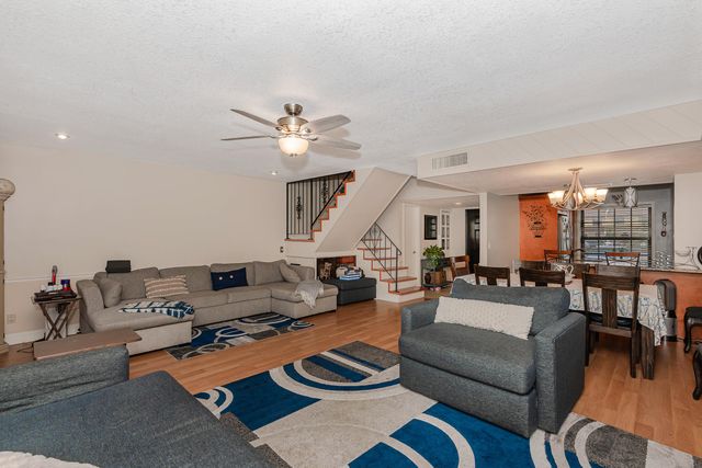 2634 NW 47th Lane 2634, Lauderhill, FL 33313