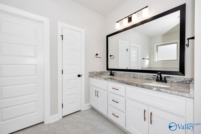 107 Kit Fox Drive, Meridianville, AL 35759