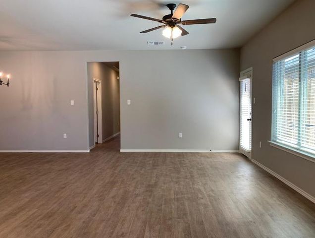 1217 Preston Trail, Wolfforth, TX 79382