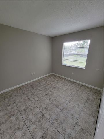 21 LOUISIANA AVENUE, St Cloud, FL 34769