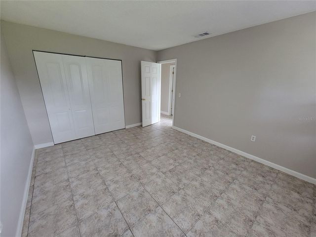 21 LOUISIANA AVENUE, St Cloud, FL 34769