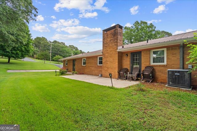 202 Briarwood Drive, Calhoun, GA 30701