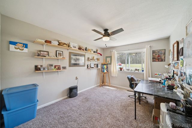 1501 N Fox Street, Chouteau, OK 74337