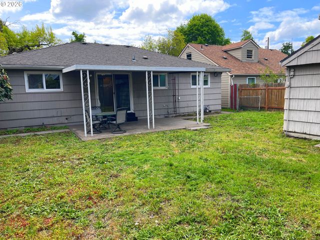 1175 Donna Ave Ne, Salem, OR 97301