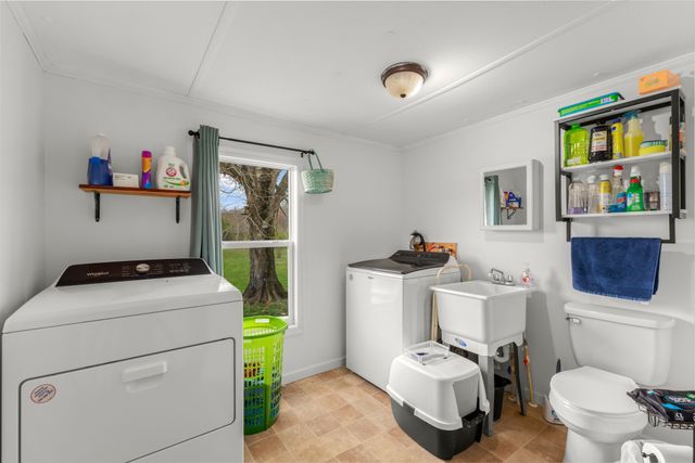 2906 Bybee Branch Rd, Mcminnville, TN 37110