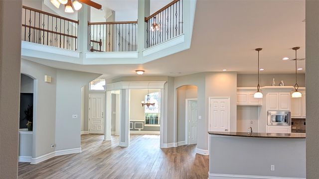 4221 Crestfield Drive, Richardson, TX 75082