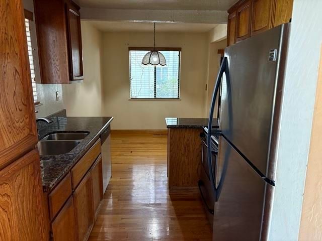 8781 8781 Mountain Blvd 5, Oakland, CA 94605