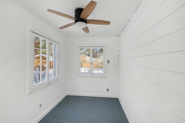 6946 S Lakeview Avenue, Idlewild, MI 49642