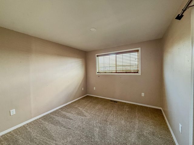 6208 Hilyard Avenue, Klamath Falls, OR 97603