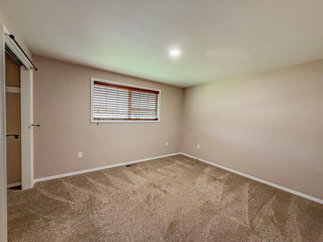 6208 Hilyard Avenue, Klamath Falls, OR 97603