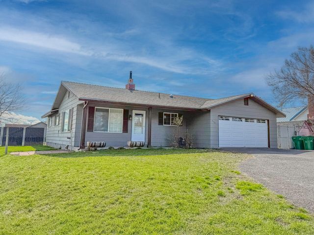 6208 Hilyard Avenue, Klamath Falls, OR 97603